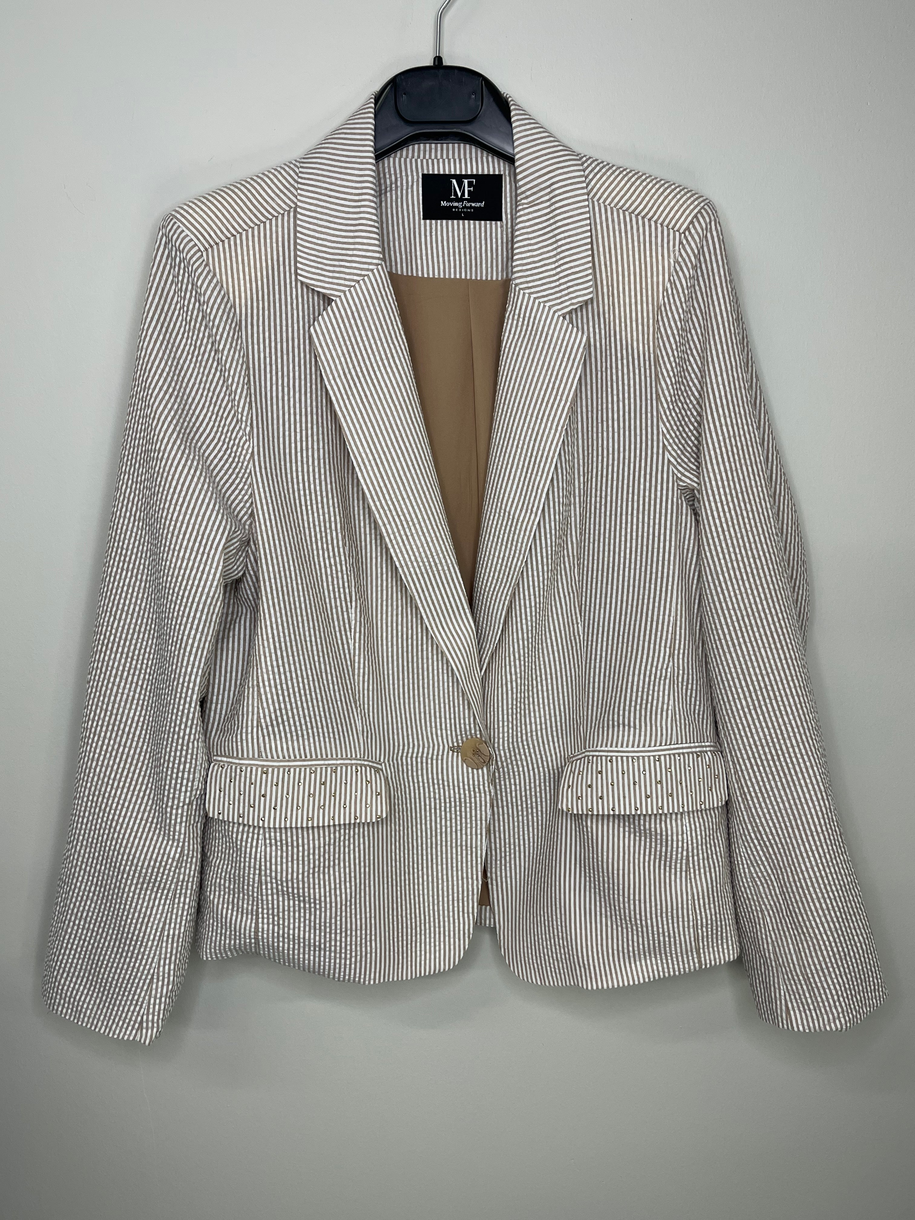 Silver Tiger on Tan Seersucker Blazer