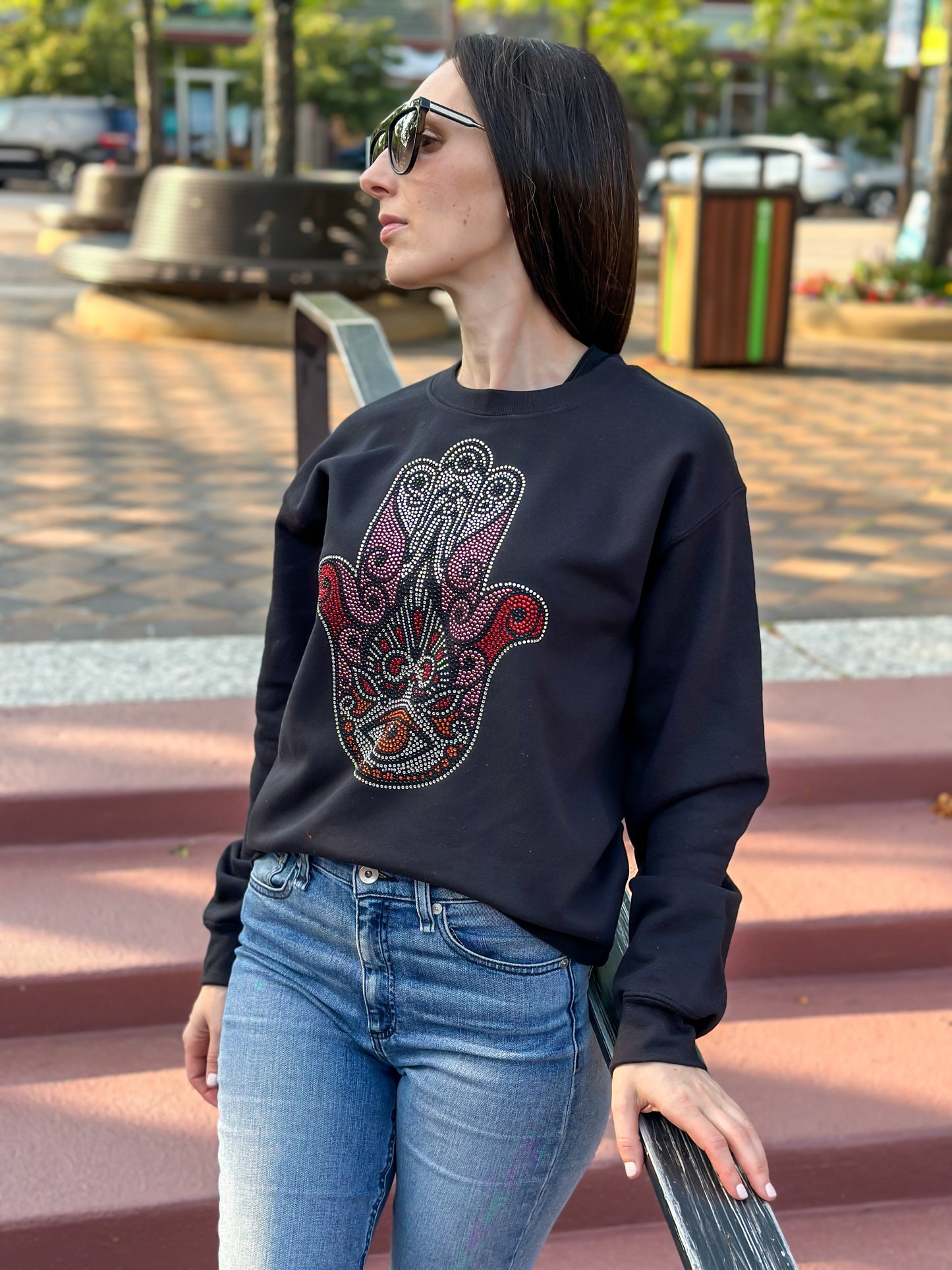 Sweatshirt, Crewneck Black, Hamsa