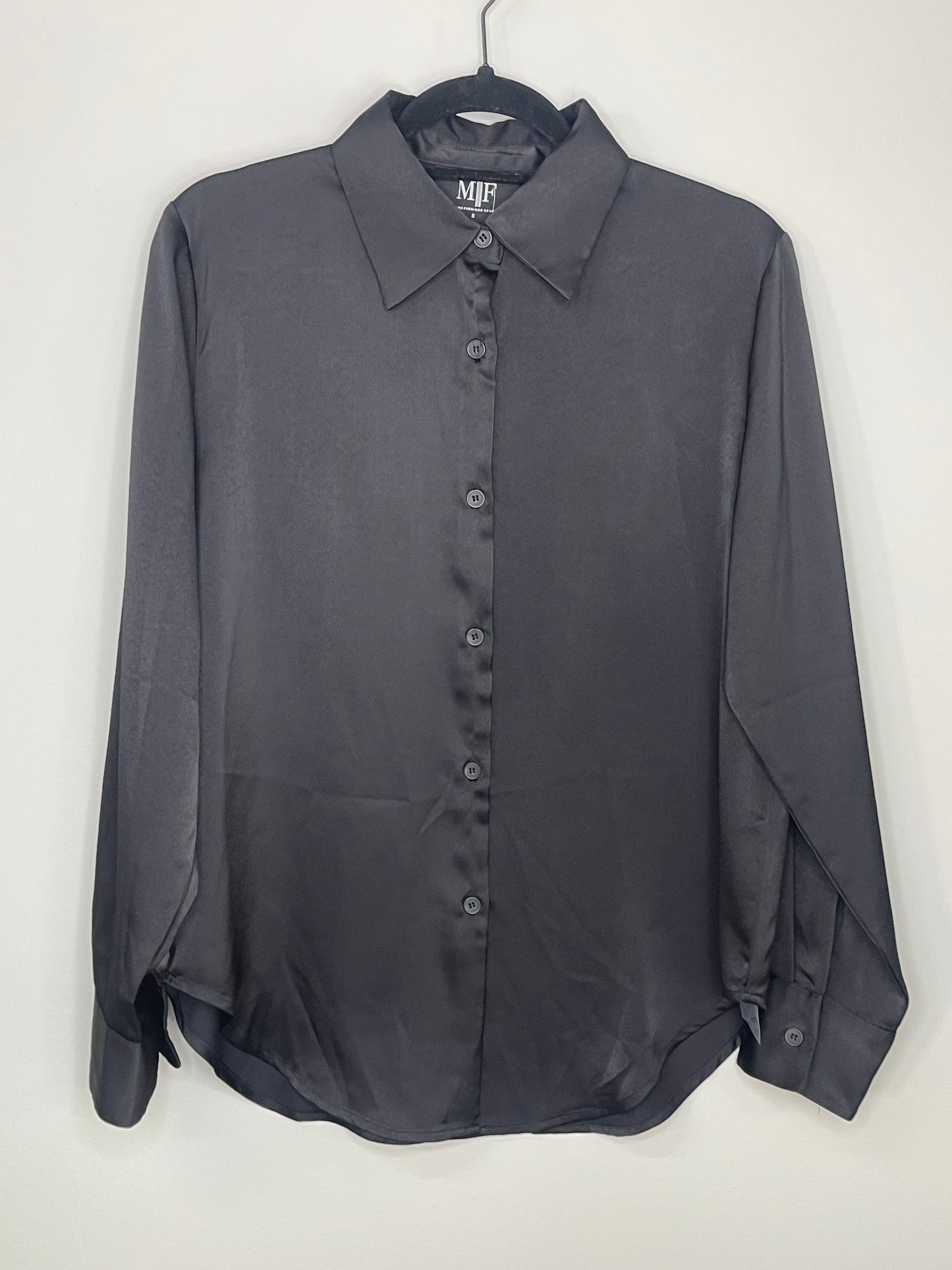 Shirt, Silky Black, Gunmetal Love Repeater